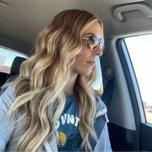 Meet your Posher, Melissa